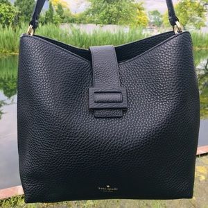 KATE SPADE BLACK SHOULDER BAG